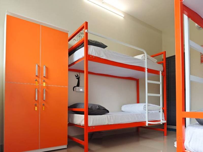 Female-only dorm